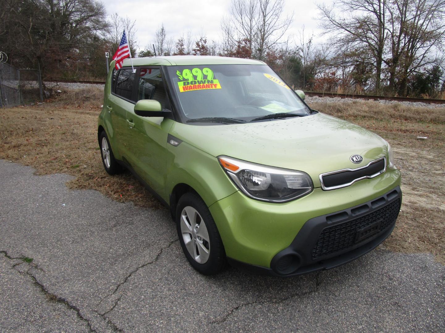 2014 Green Kia Soul (KNDJN2A25E7) , located at 2553 Airline Blvd, Portsmouth, VA, 23701, (757) 488-8331, 36.813889, -76.357597 - **VEHICLE TERMS*** Down Payment: $499 Weekly Payment: $100 APR: 23.9% Repayment Terms: 42 Months ***CALL ELIZABETH SMITH - DIRECTOR OF MARKETING @ 757-488-8331 TO SCHEDULE YOUR APPOINTMENT TODAY AND GET PRE-APPROVED RIGHT OVER THE PHONE*** - Photo#3